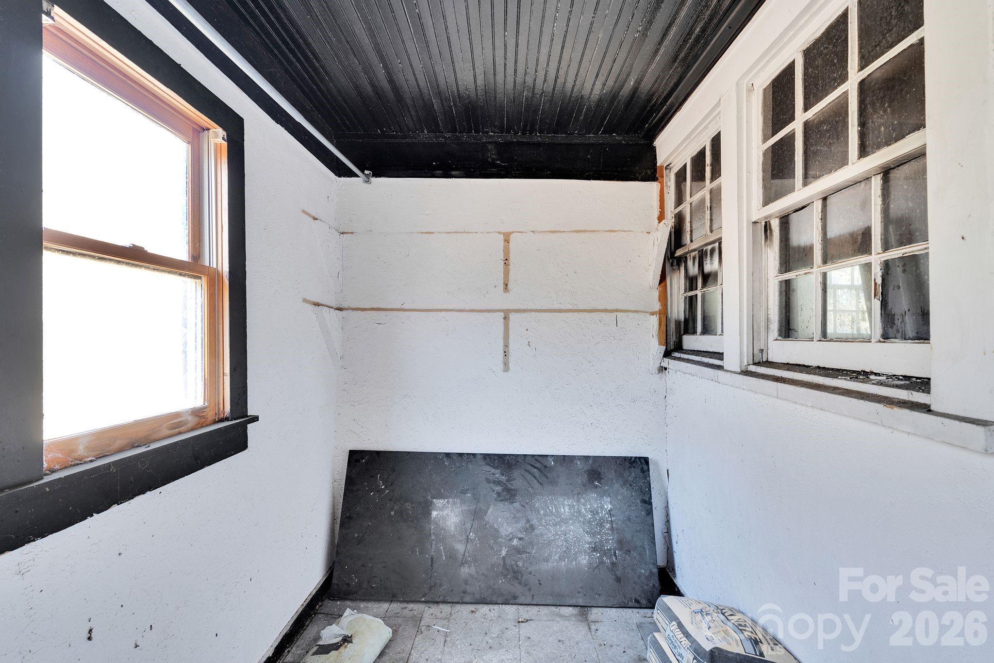 4521 Edgeland Road Edgemoor, SC 29712 - Photo 22 of 48 a view of a garage