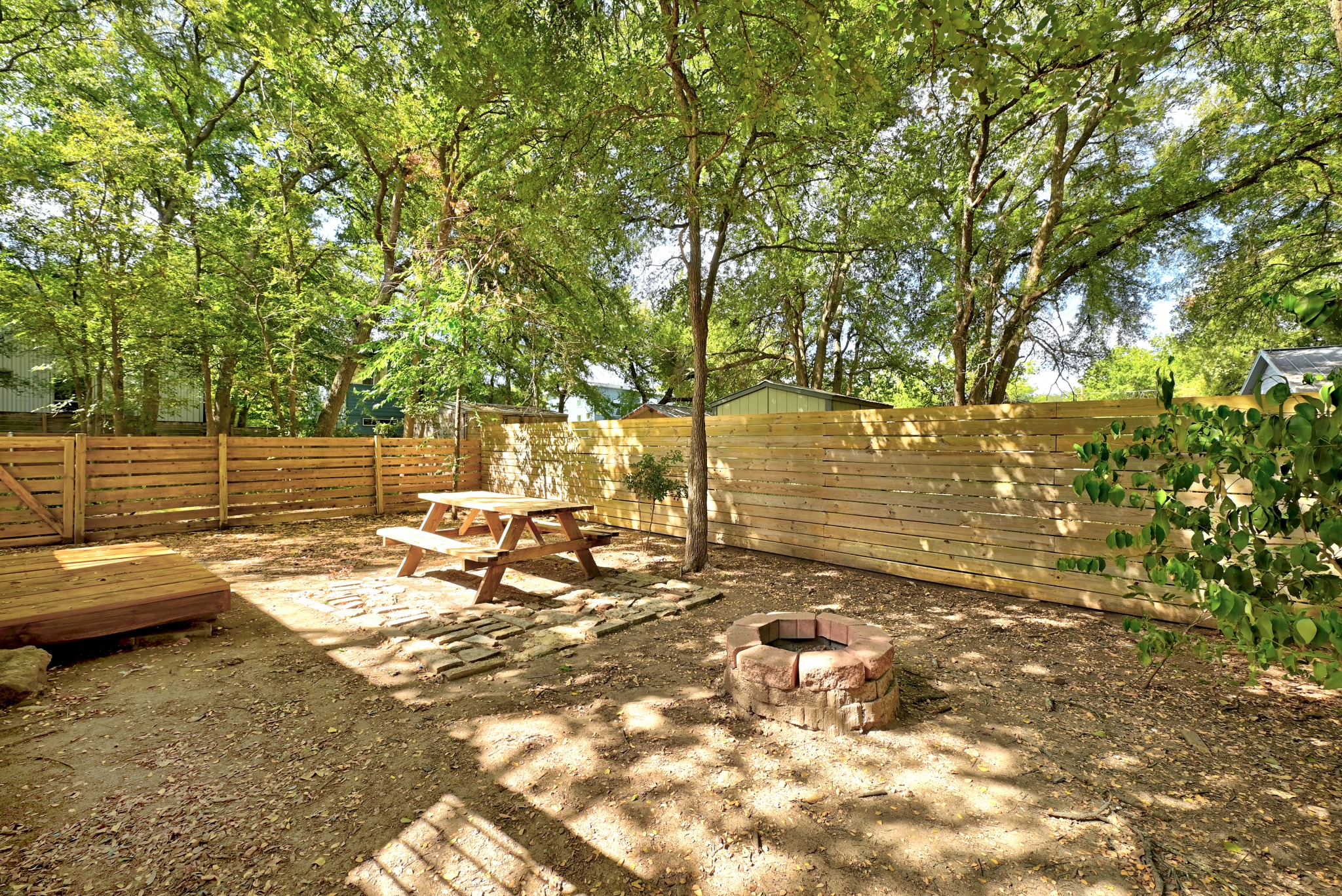1306 Delano Street Austin, TX 78721 - Photo 23 of 24 Gallery Image 23