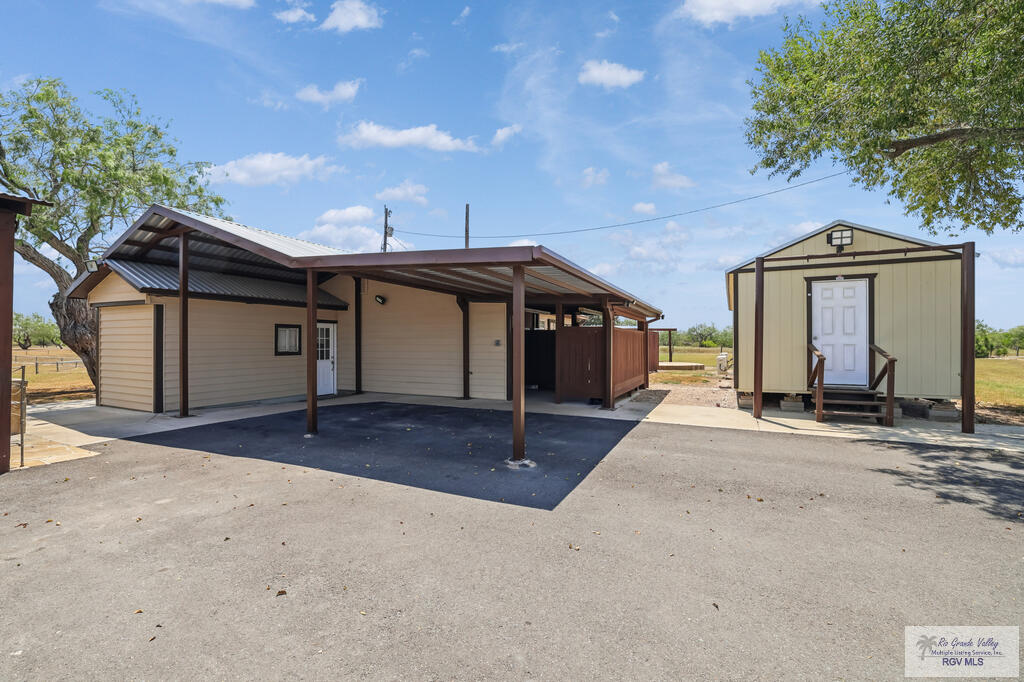 10960 Fitch Road North Raymondville, TX 78580 - Photo 29 of 47 Gallery Image 29