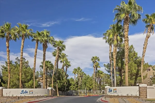 $1,650 | 2110 Sealion Drive, Unit 201, Las Vegas, NV 89128