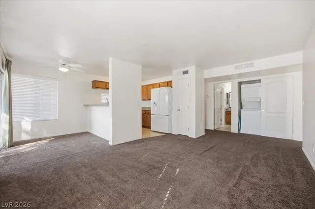$1,650 | 2110 Sealion Drive, Unit 201, Las Vegas, NV 89128