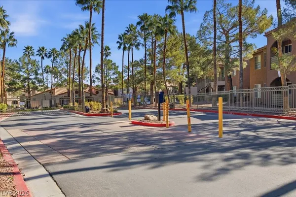 $1,650 | 2110 Sealion Drive, Unit 201, Las Vegas, NV 89128