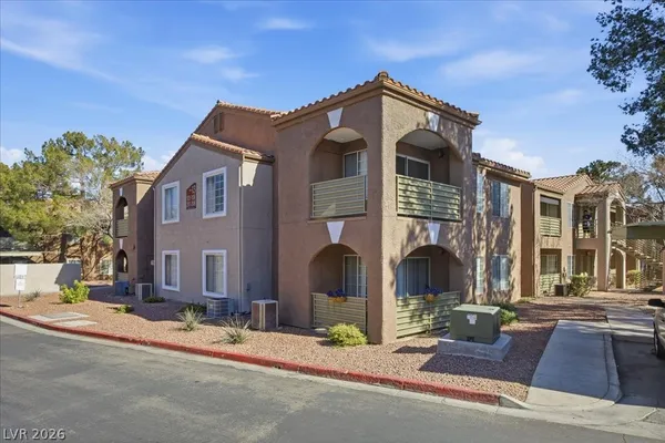 $1,650 | 2110 Sealion Drive, Unit 201, Las Vegas, NV 89128