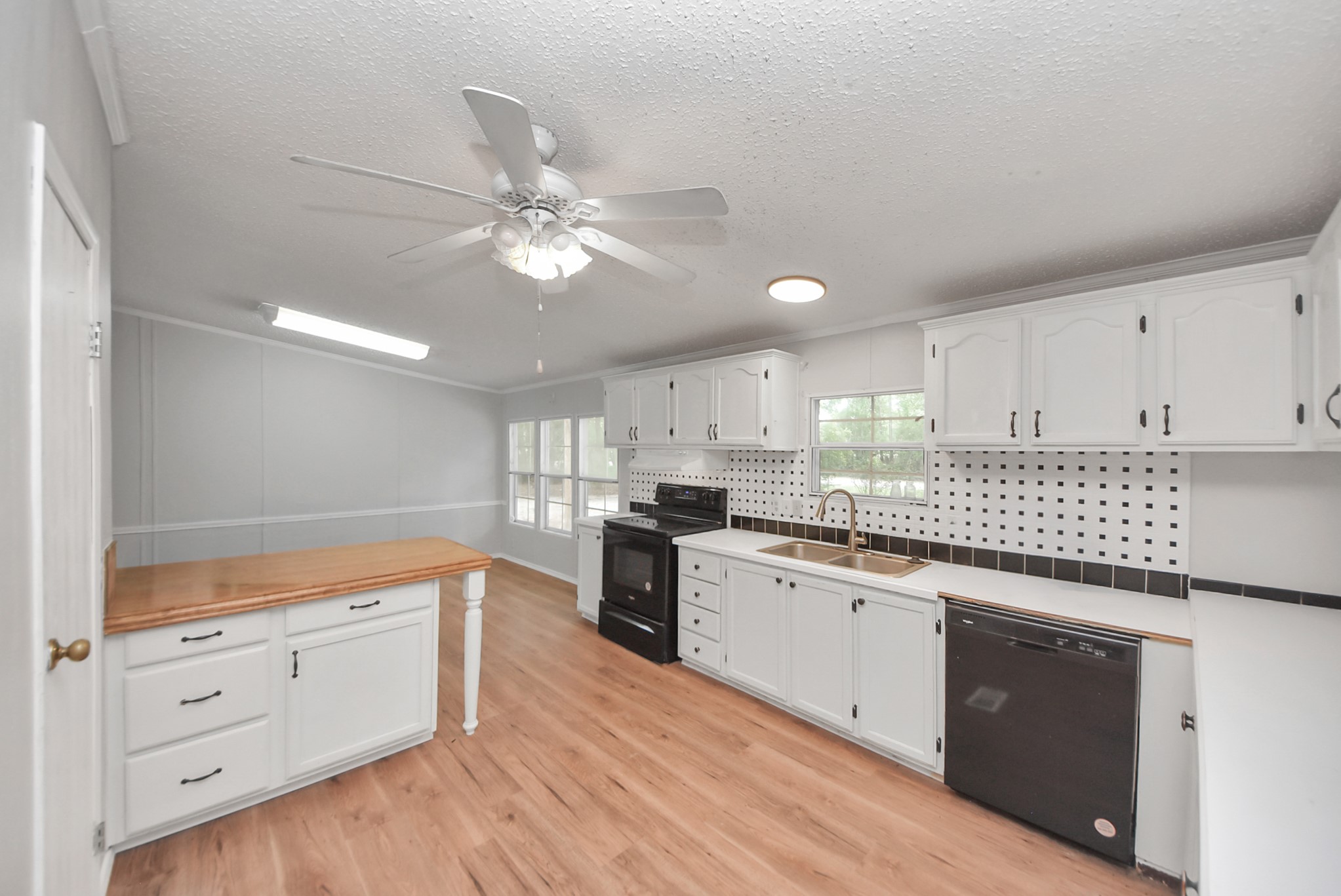 3615 Brazewell Road Cleveland, TX 77328 - Photo 21 of 45