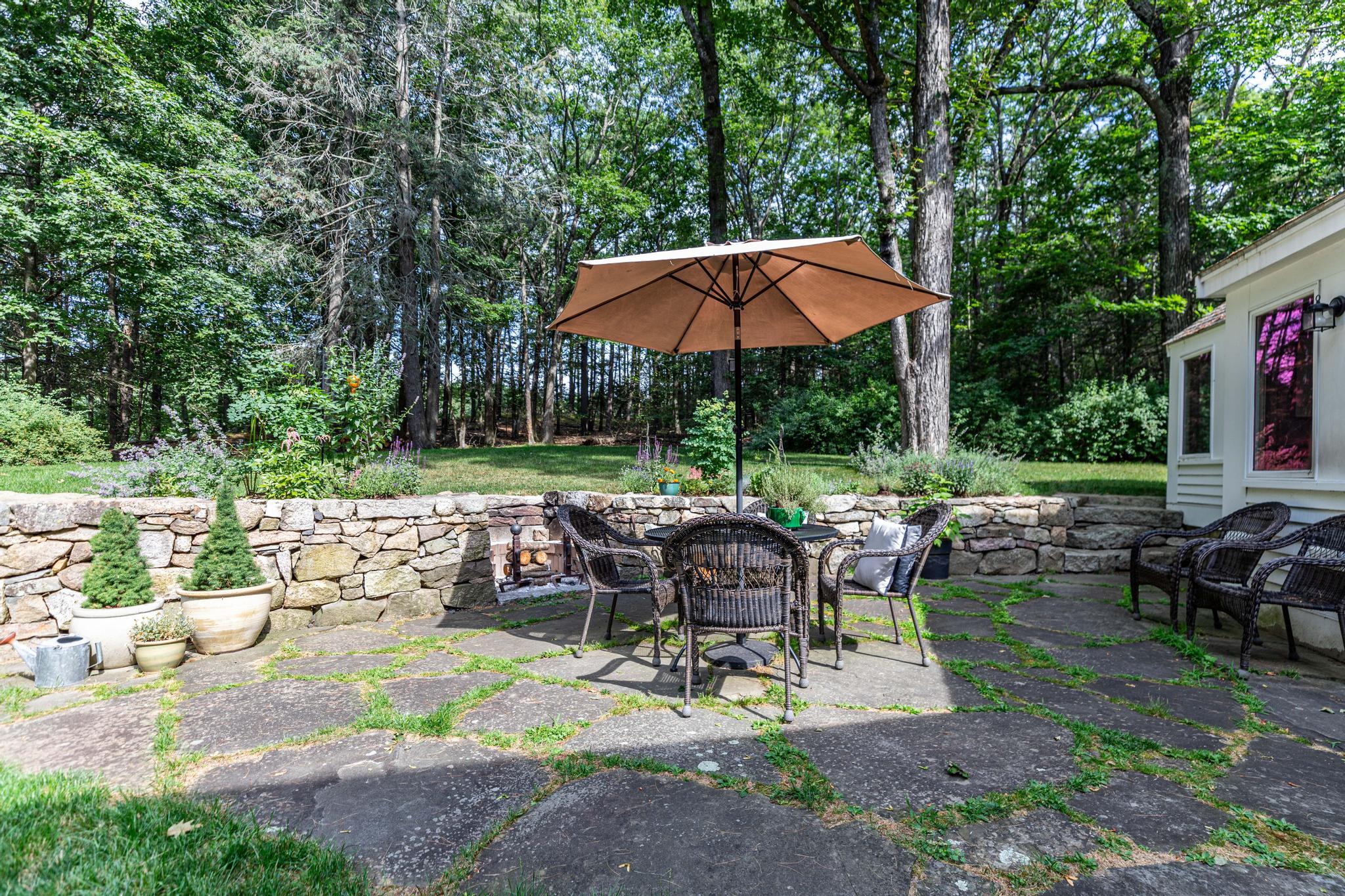 180 Clay Hill Road York, ME 03902 - Photo 34 of 39 Al Fresco Dining at its Best