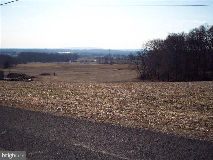 2088 Trolley Bridge Road Quakertown, PA 18951 - Photo 17 of 18 View 2