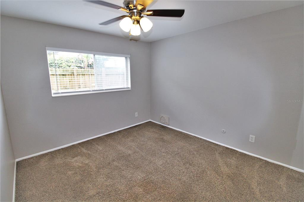 3001 Bee Ridge Road, Unit 124 Sarasota, FL 34239 - Photo 8 of 22