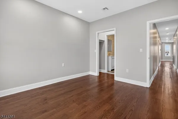 $2,650 | 579 South 12th Street, Unit 3, Newark, NJ 07103
