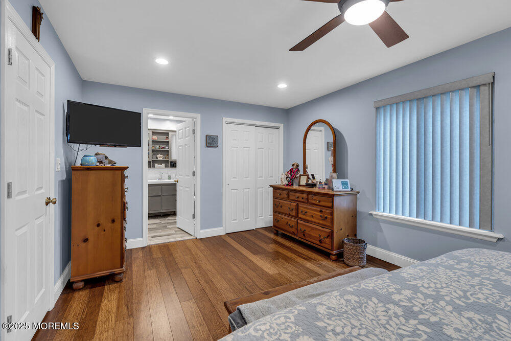 16 Silversmith Court Howell, NJ 07731 - Photo 20 of 32 019_dsc09955_92