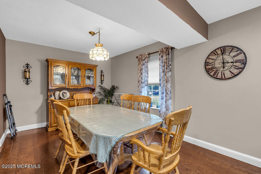 16 Silversmith Court Howell, NJ 07731 - Photo 7 of 32 006_dsc09875_484