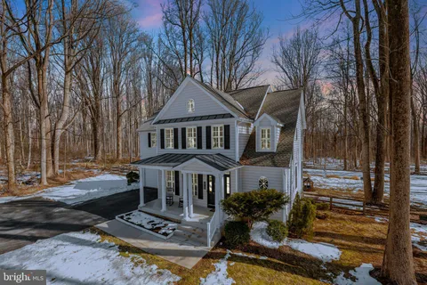 $1,000,000 | 24154 Corktree Lane, Aldie, VA 20105