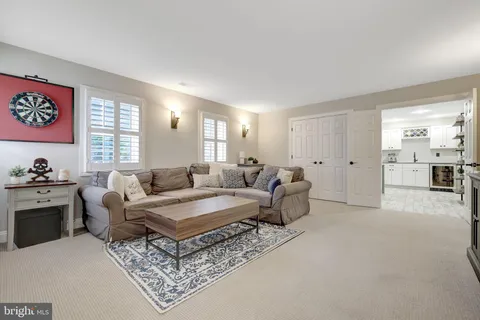 $1,000,000 | 24154 Corktree Lane, Aldie, VA 20105