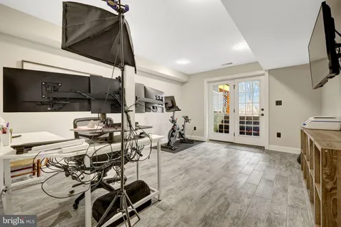 $1,000,000 | 24154 Corktree Lane, Aldie, VA 20105