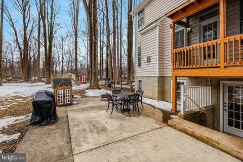 $1,000,000 | 24154 Corktree Lane, Aldie, VA 20105