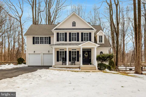 $1,000,000 | 24154 Corktree Lane, Aldie, VA 20105