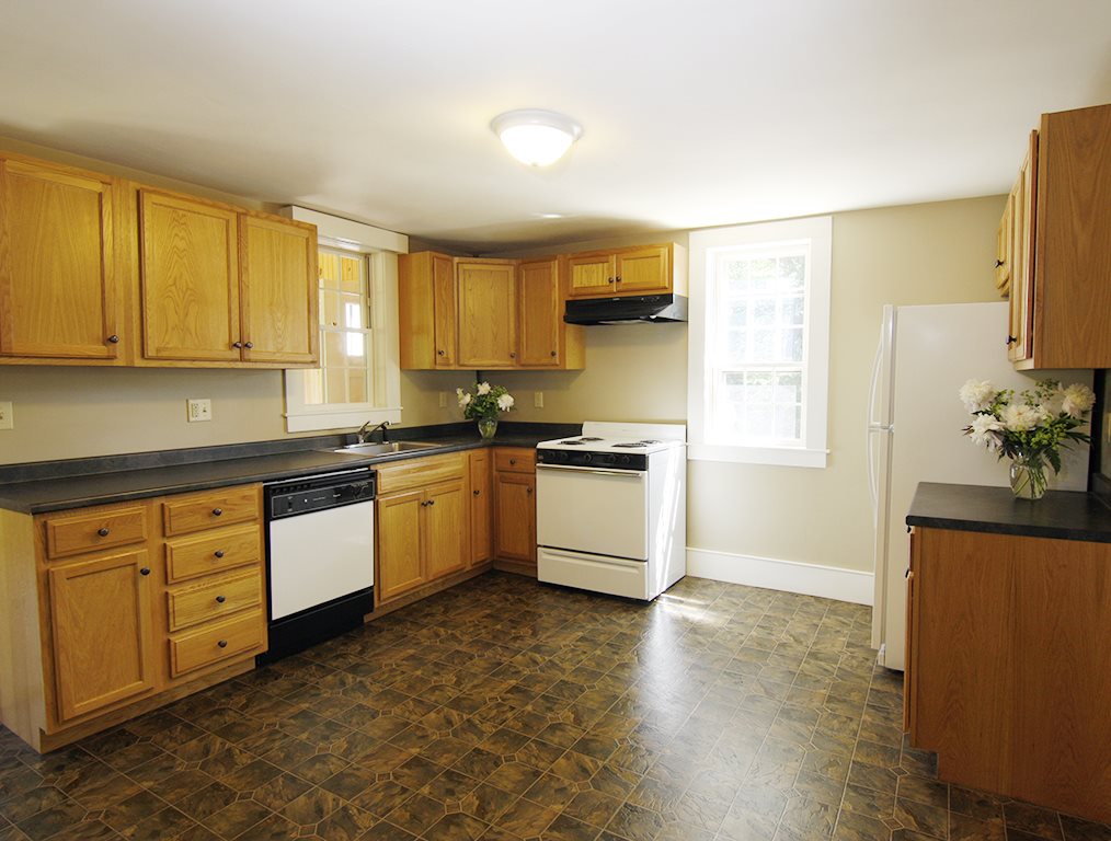 255 Old Sharon Road Jaffrey, NH 03452 - Photo 9 of 29