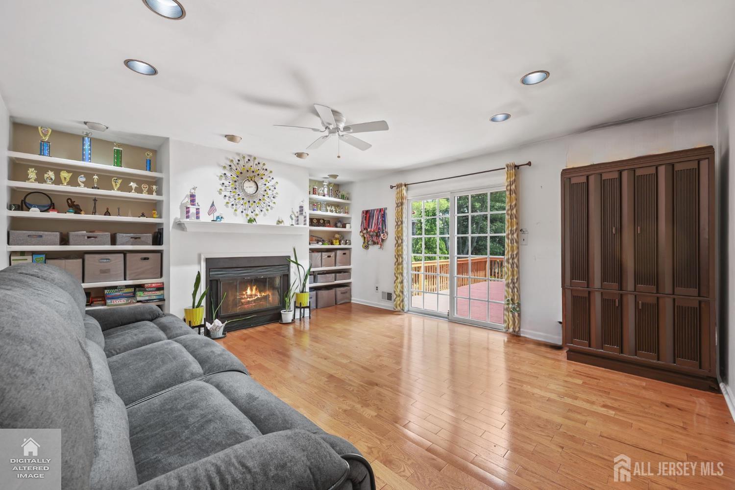 78 Henderson Road Kendall Park, NJ 08824 - Photo 6 of 40