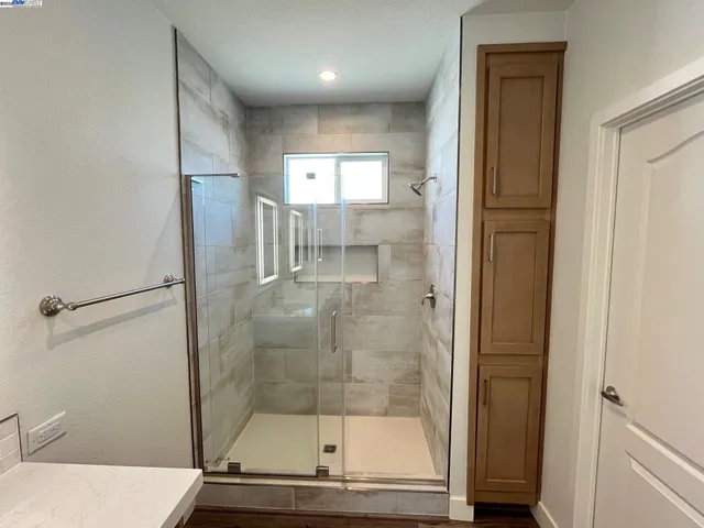 $419,900 | 1587 De Lemos Avenue, Hayward, CA 94544