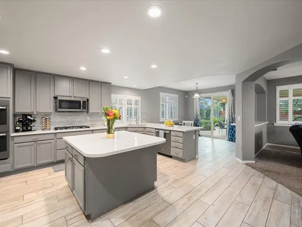 $1,100,000 | 316 Sandstone Court, Roseville, CA 95747