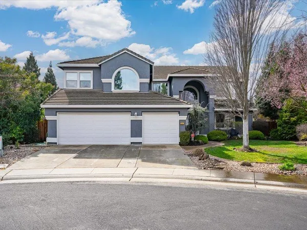 $1,100,000 | 316 Sandstone Court, Roseville, CA 95747