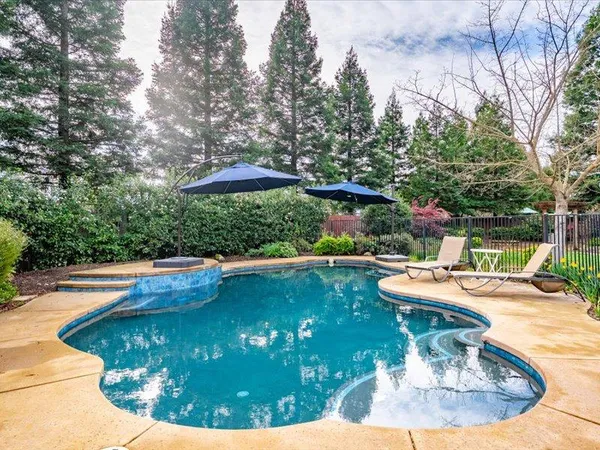 $1,100,000 | 316 Sandstone Court, Roseville, CA 95747