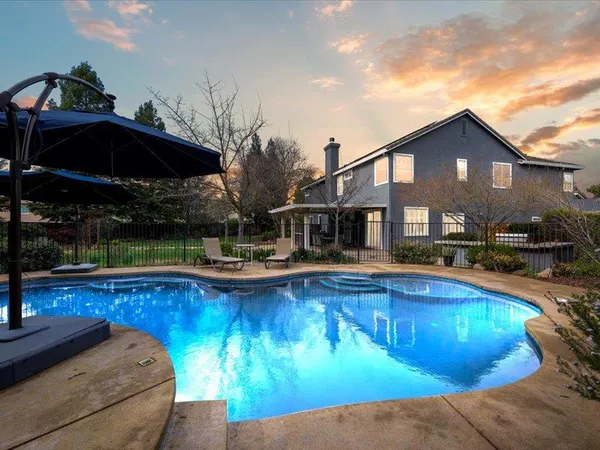 $1,100,000 | 316 Sandstone Court, Roseville, CA 95747