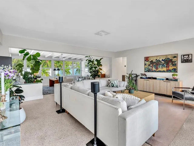 $850,000 | 3602 Northeast 19th Avenue, Fort Lauderdale, FL 33334