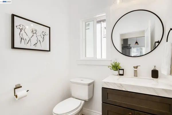 $1,098,000 | 2417 Palmetto Street, Oakland, CA 94602