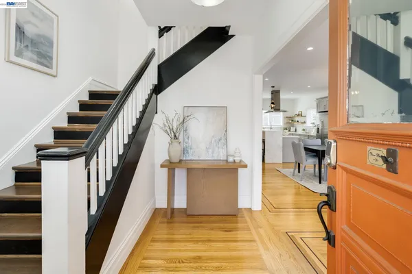 $1,098,000 | 2417 Palmetto Street, Oakland, CA 94602