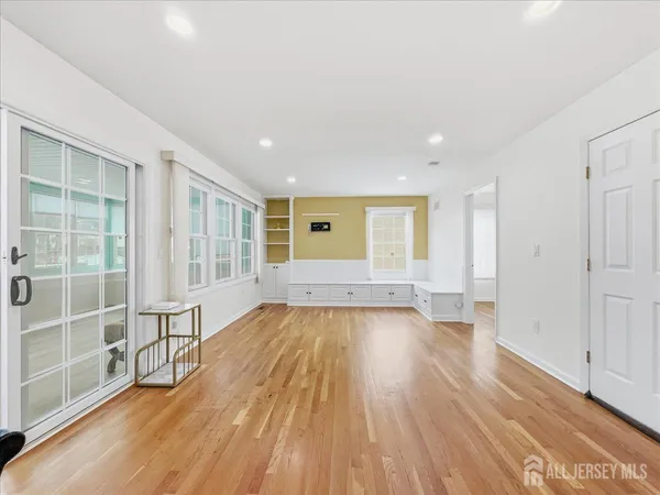 $1,150,000 | 37 Jersey Avenue, Edison, NJ 08820