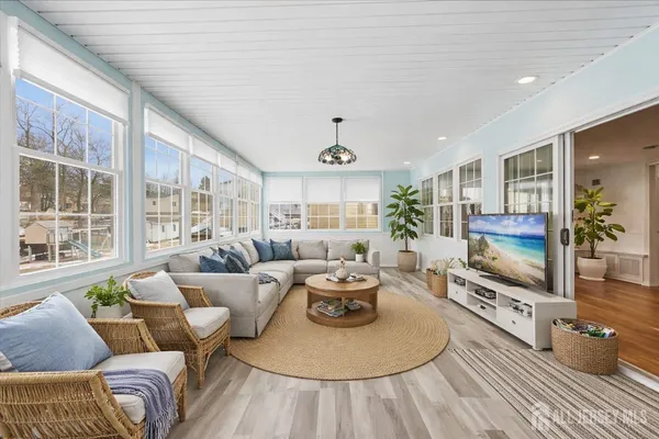 $1,150,000 | 37 Jersey Avenue, Edison, NJ 08820