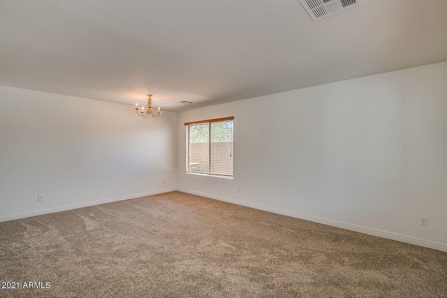 2318 West Peak View Road Phoenix, AZ 85085 - Photo 7 of 40 alternate family 3