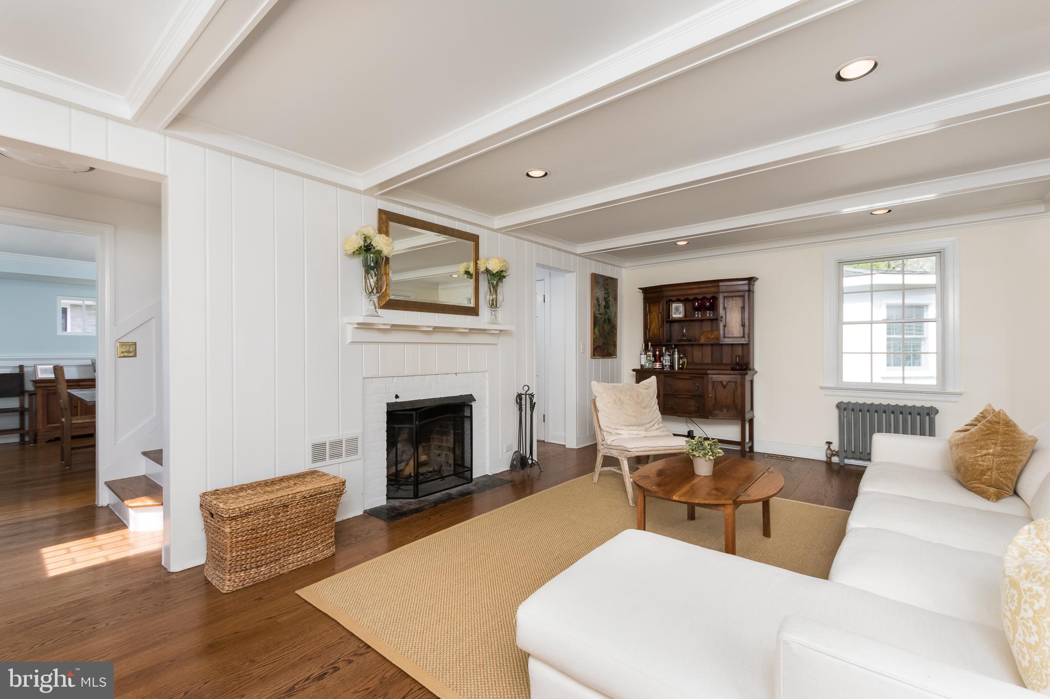 834 Princeton Kingston Road Princeton, NJ 08540 - Photo 5 of 35 Living Room