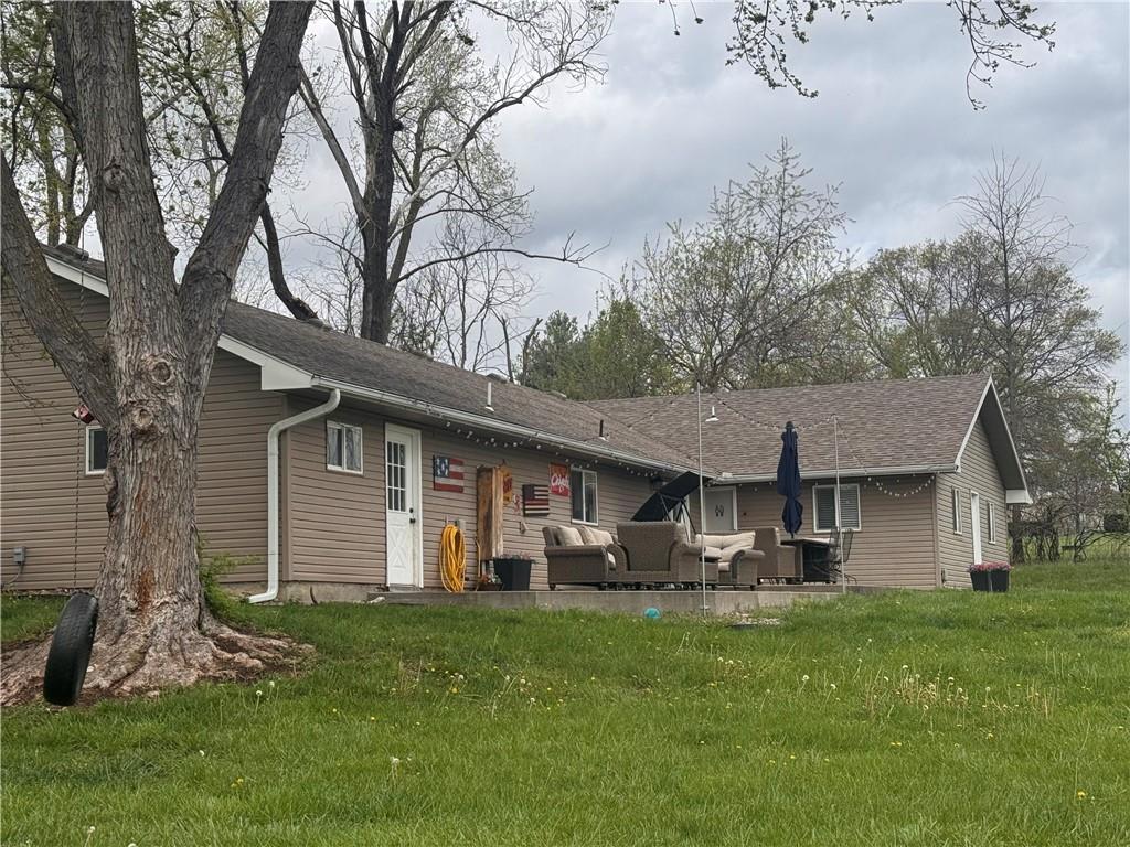 17813 Thompson Road Holt, MO 64048 - Photo 2 of 4