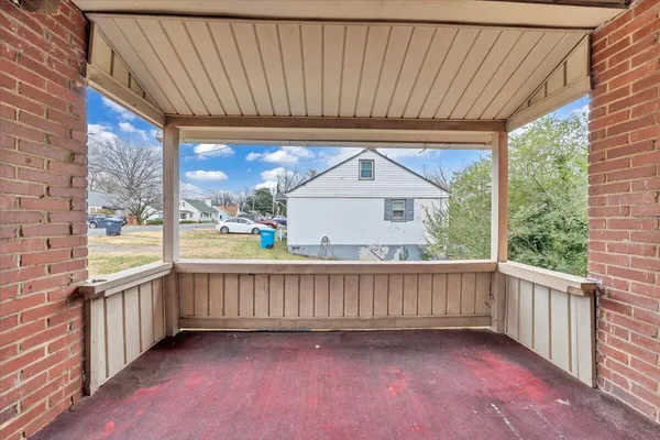 $115,000 | 2810 Courtland Road Northwest, Roanoke, VA 24012