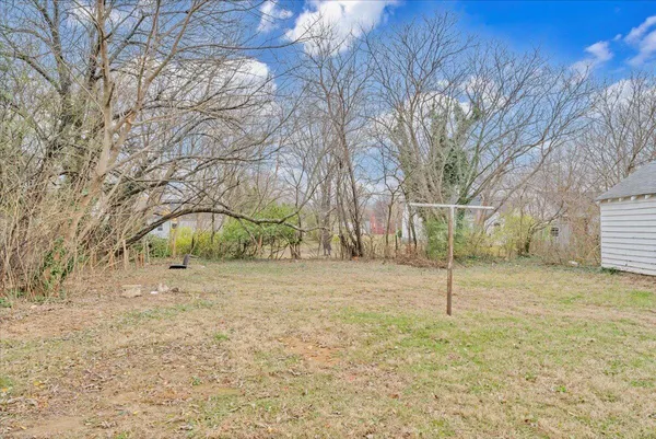 $115,000 | 2810 Courtland Road Northwest, Roanoke, VA 24012