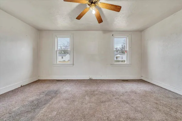 $115,000 | 2810 Courtland Road Northwest, Roanoke, VA 24012