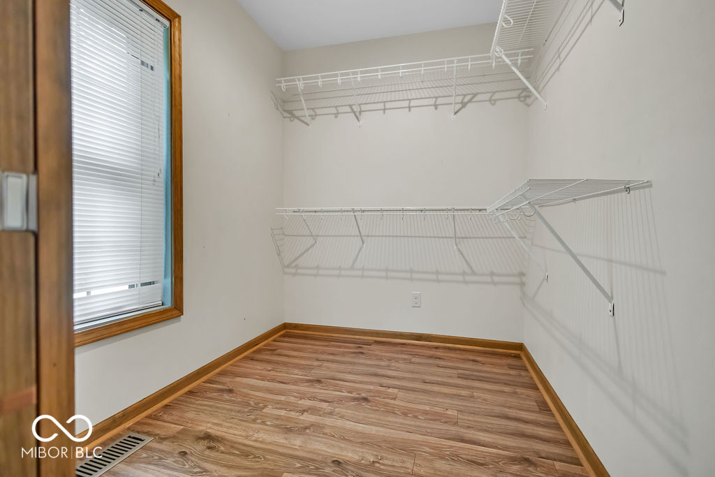 4585 East Robinson Road Bloomington, IN 47408 - Photo 21 of 67 Gallery Image 21