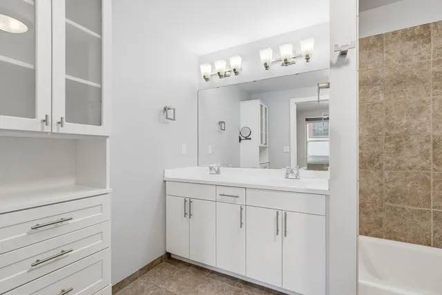 $2,850 | 401 North 2nd Street, Unit 219, Minneapolis, MN 55401