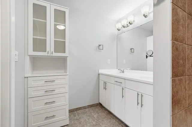 $2,850 | 401 North 2nd Street, Unit 219, Minneapolis, MN 55401