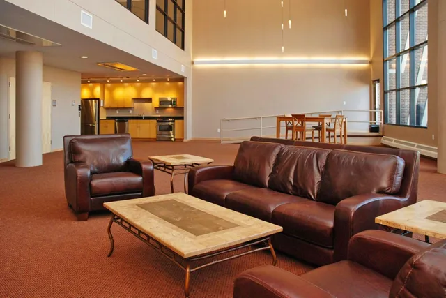 $2,850 | 401 North 2nd Street, Unit 219, Minneapolis, MN 55401