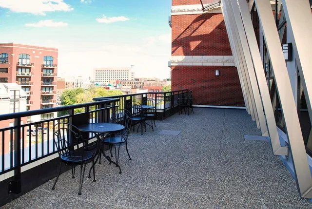 $2,850 | 401 North 2nd Street, Unit 219, Minneapolis, MN 55401