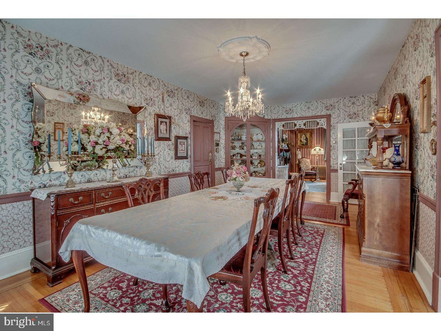 100 Poplar Walk Ridley Park, PA 19078 - Photo 8 of 25 Dining Room