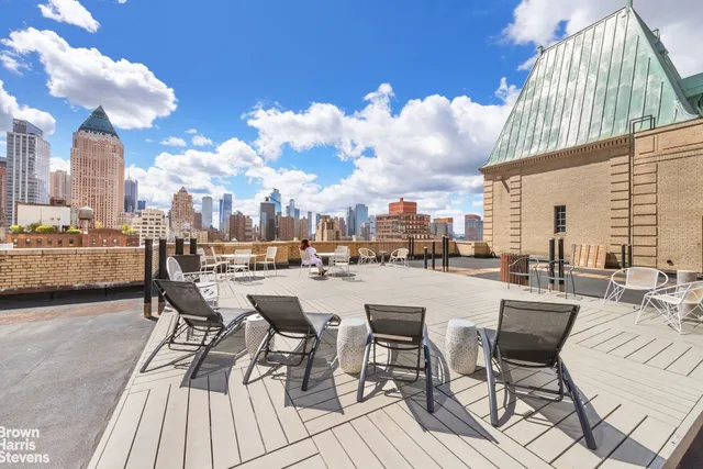 $649,000 | 333 West 56th Street, Unit 2E | Hell's Kitchen