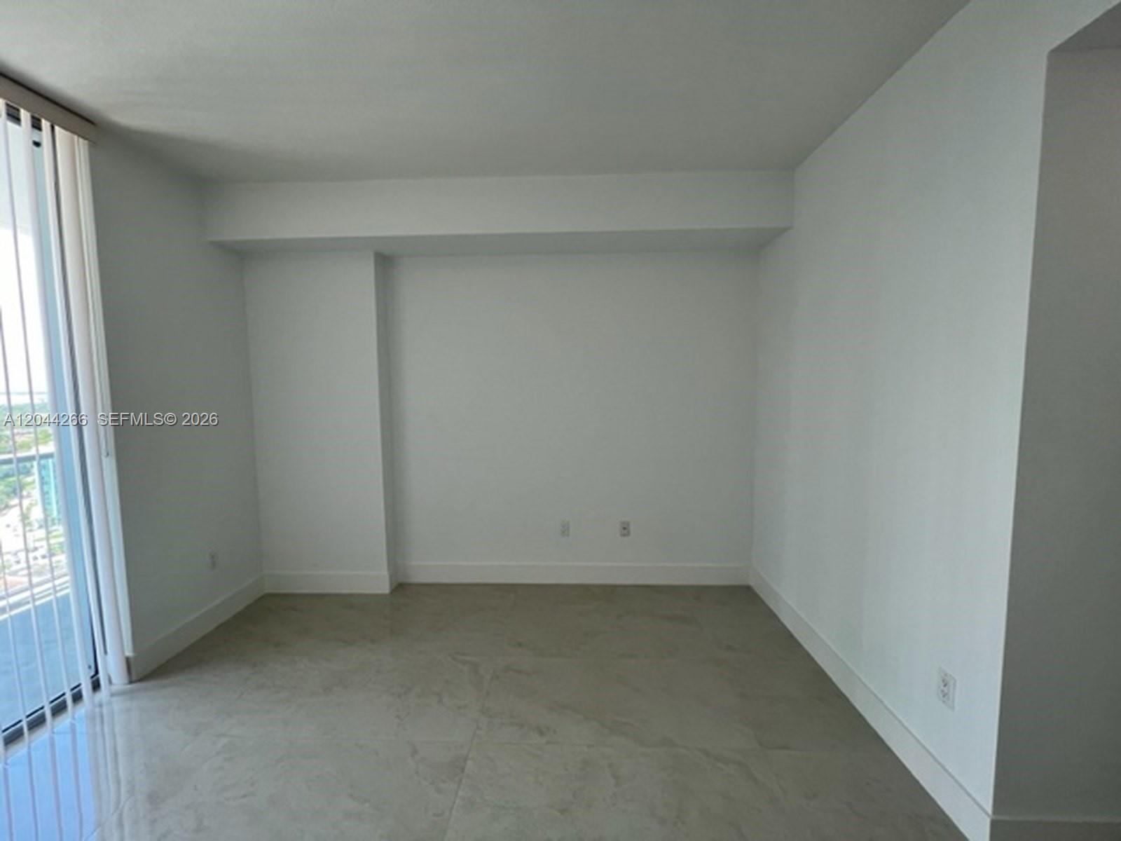 79 Southwest 12th Street, Unit 2905S Miami, FL 33130 - Photo 8 of 30