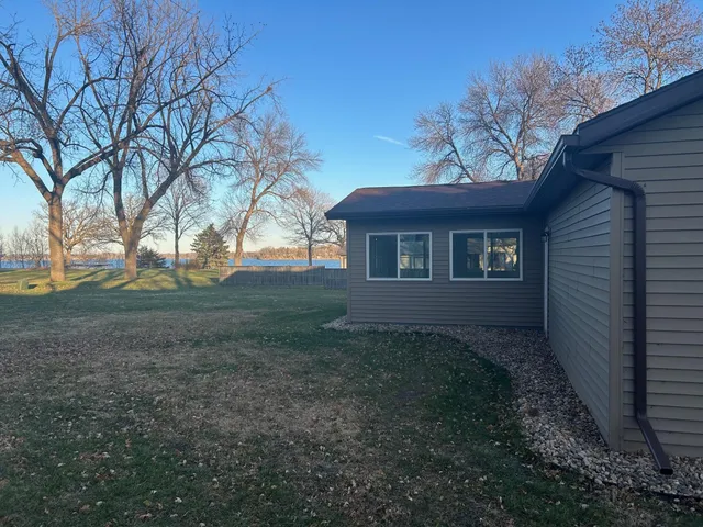 $329,900 | 1795 50th Avenue Northeast, Willmar, MN 56201