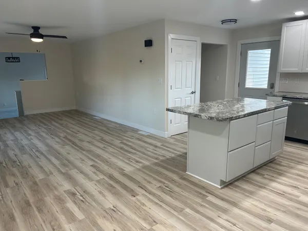 $329,900 | 1795 50th Avenue Northeast, Willmar, MN 56201