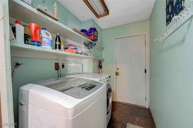 $379,000 | 6622 Baywood Avenue, Las Vegas, NV 89103