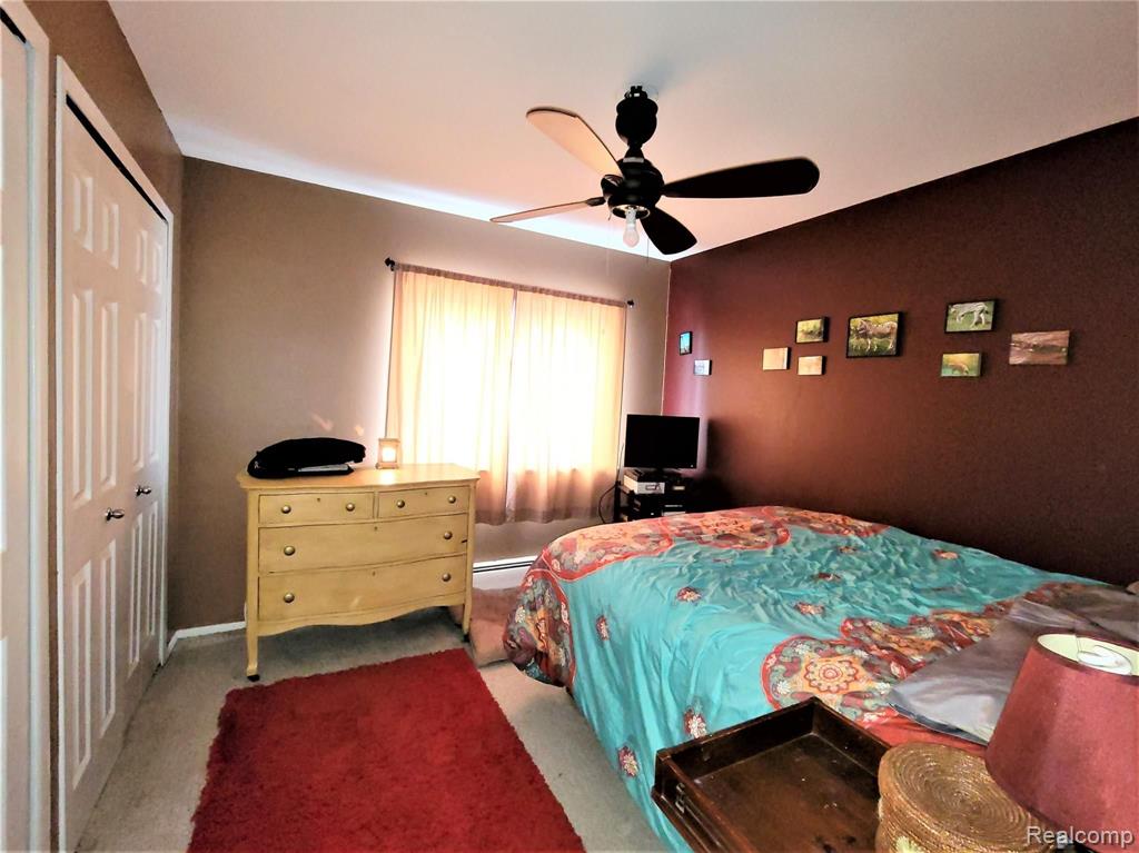 823 West Maple Road Clawson, MI 48017 - Photo 8 of 11