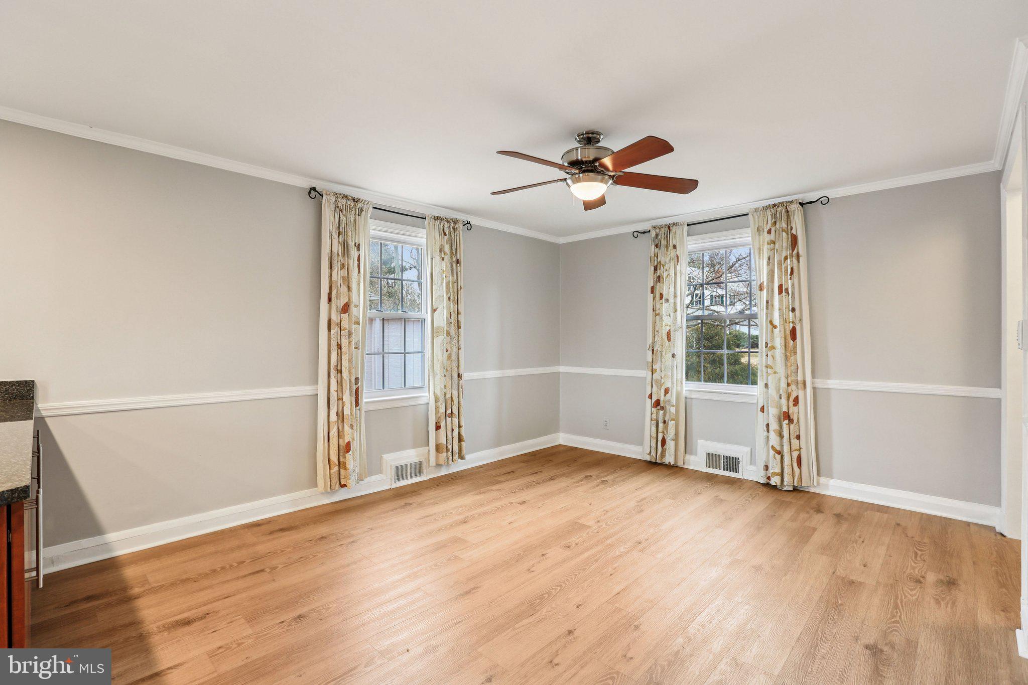 737 Howard Road Baltimore, MD 21208 - Photo 12 of 48 dining area
